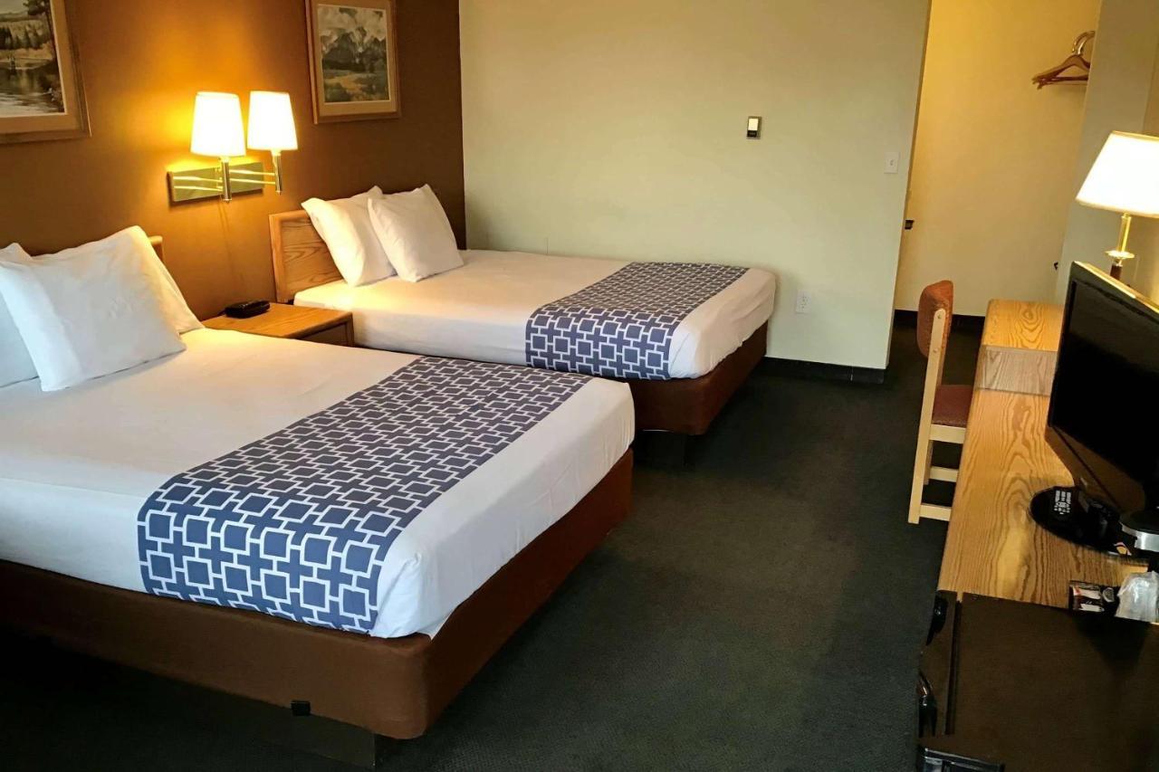 Travelodge By Wyndham Powell Esterno foto