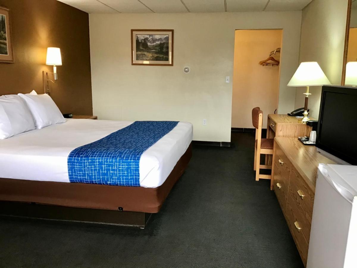 Travelodge By Wyndham Powell Esterno foto